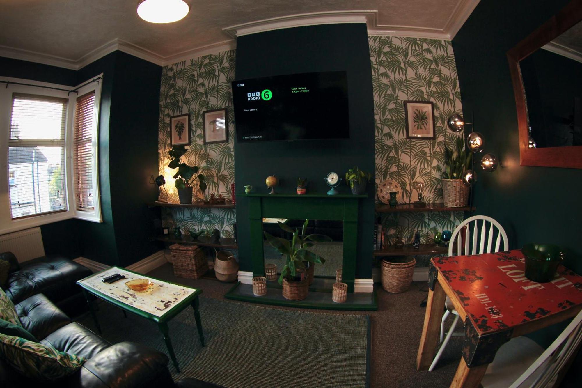 Stylish And Artistic Flat In Southend On Sea Apartment Exterior photo